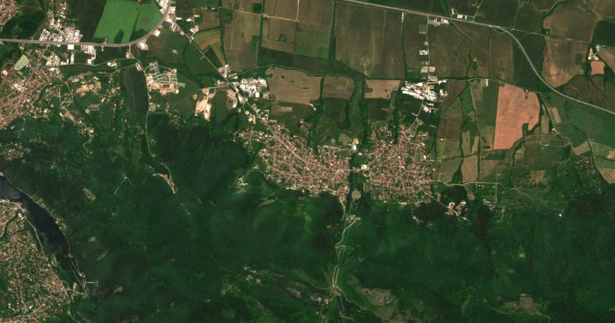 Carte satellite de Lozèn
