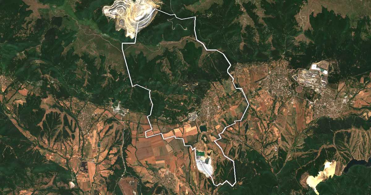 Image satellite avec la limite tracée: Tchelopetch