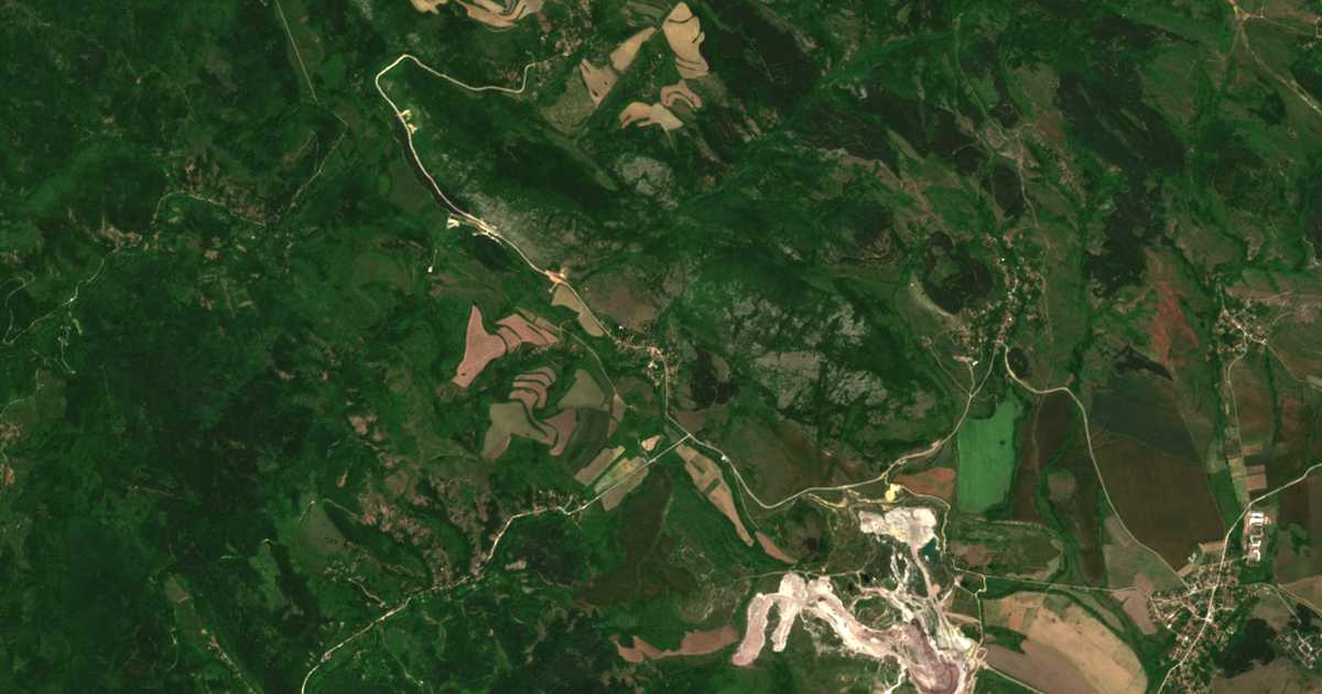Carte satellite de Nesla