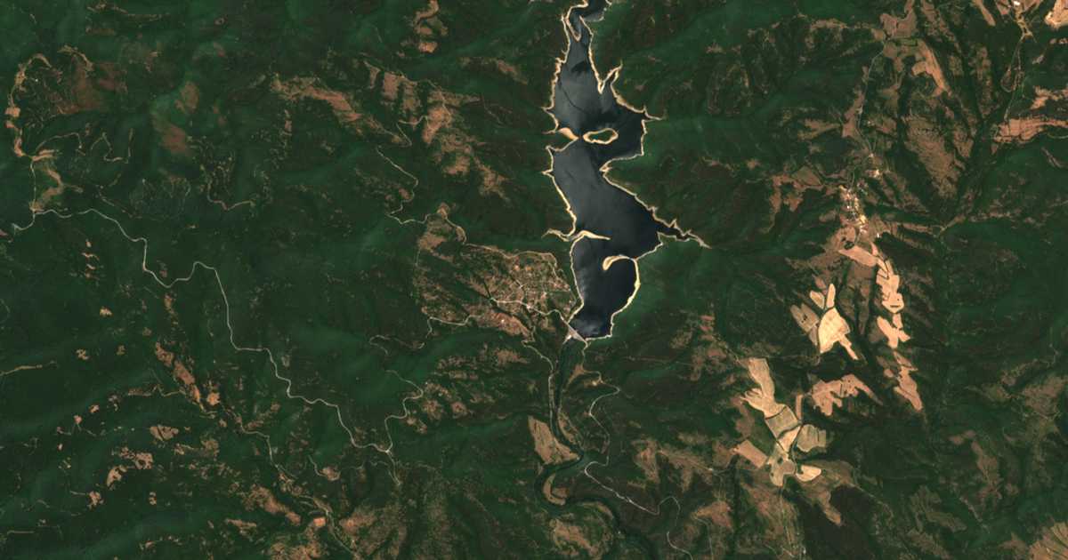Carte satellite de Muhovo