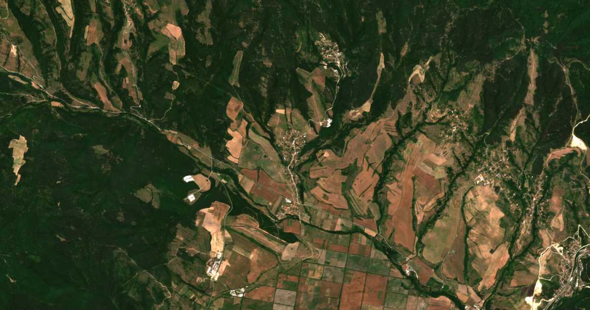 Carte satellite de Pčelin