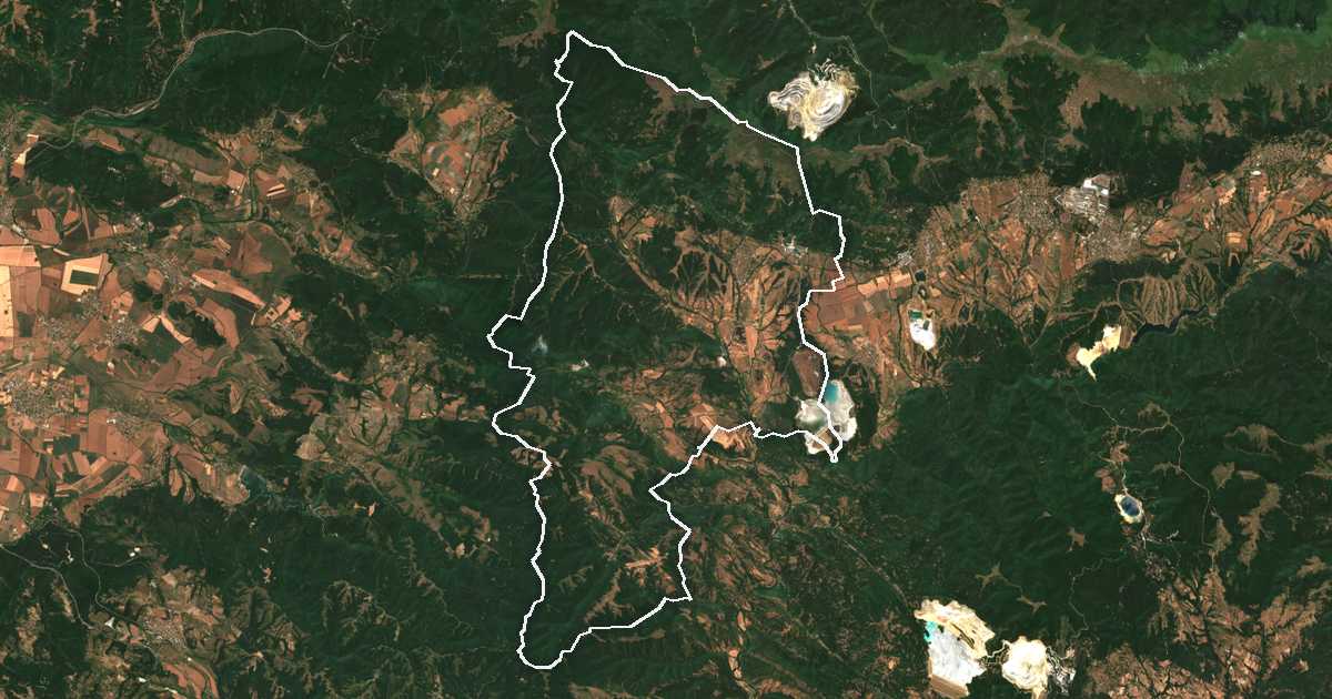 Image satellite avec la limite tracée: Mirkovo