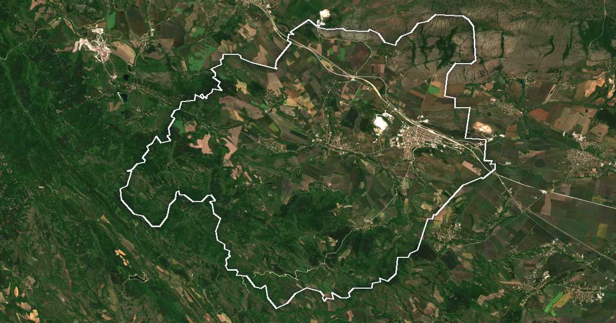 Image satellite avec la limite tracée: Slivnitsa