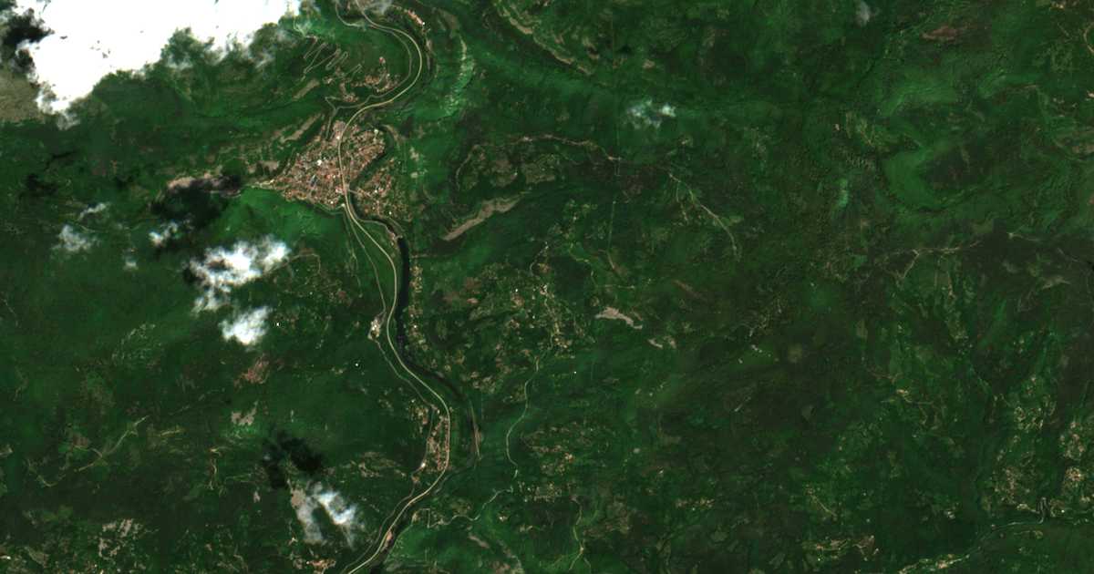 Carte satellite de Zhelen