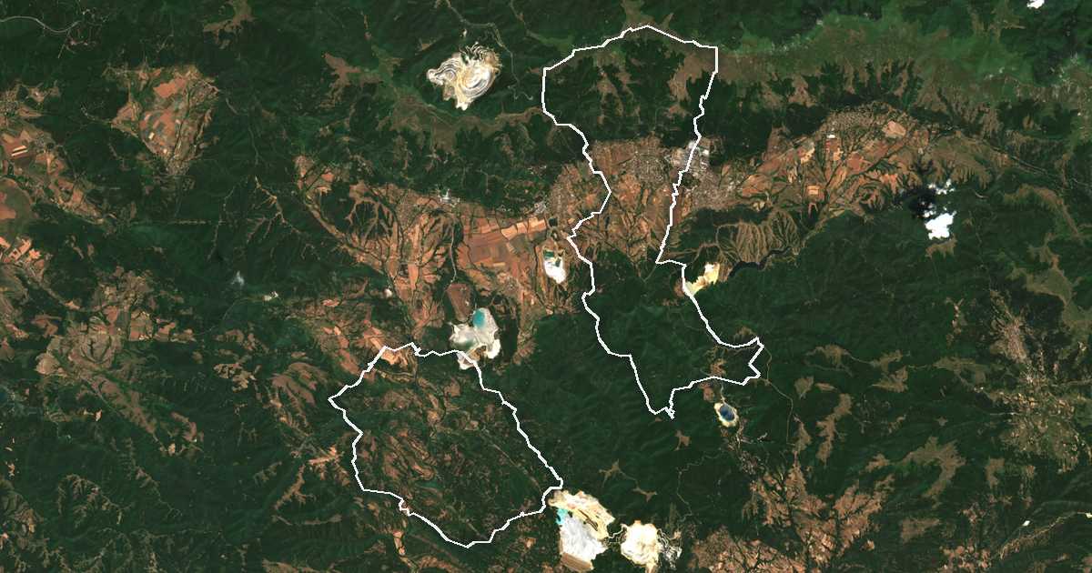 Image satellite avec la limite tracée: Zlatitsa