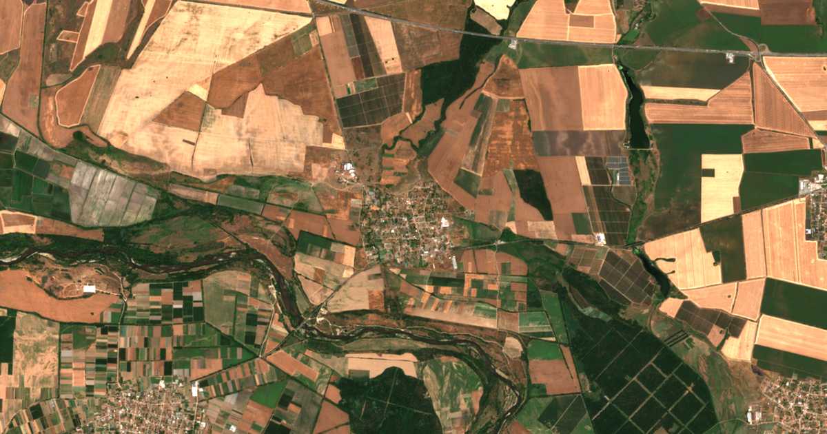 Carte satellite de Mirovo