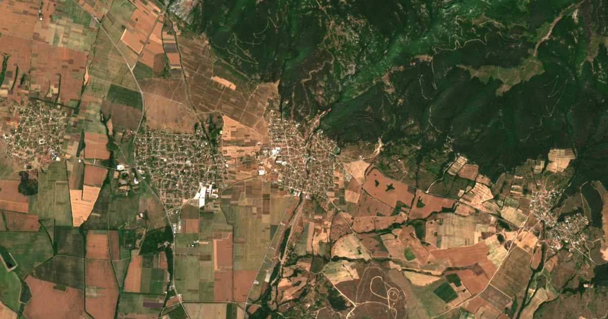Carte satellite de Enina
