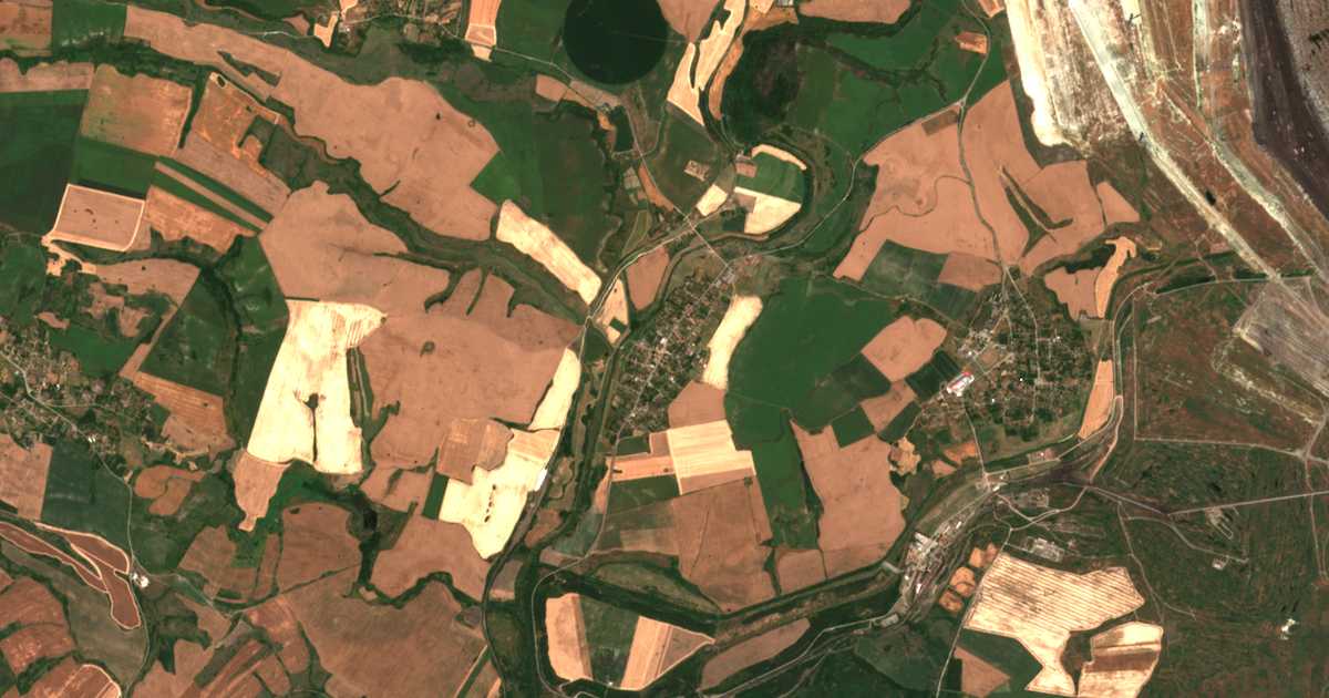 Carte satellite de Lyubenovo