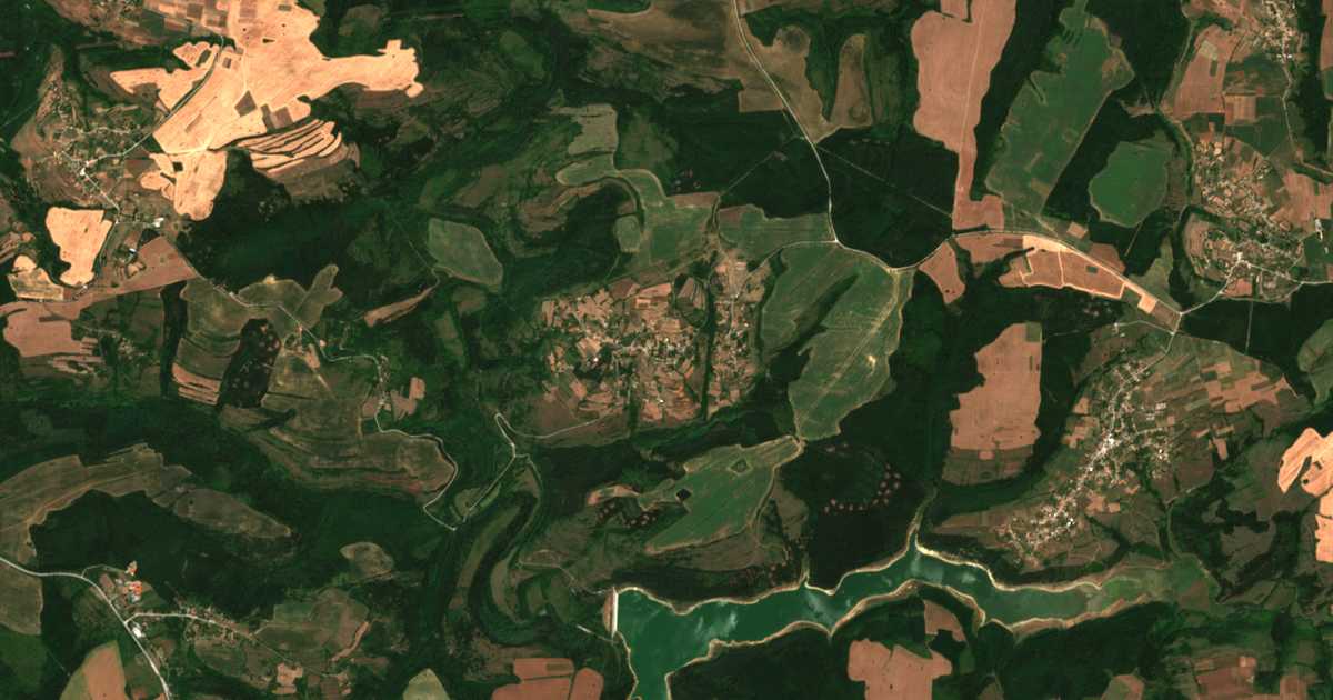 Carte satellite de Ljubičevo