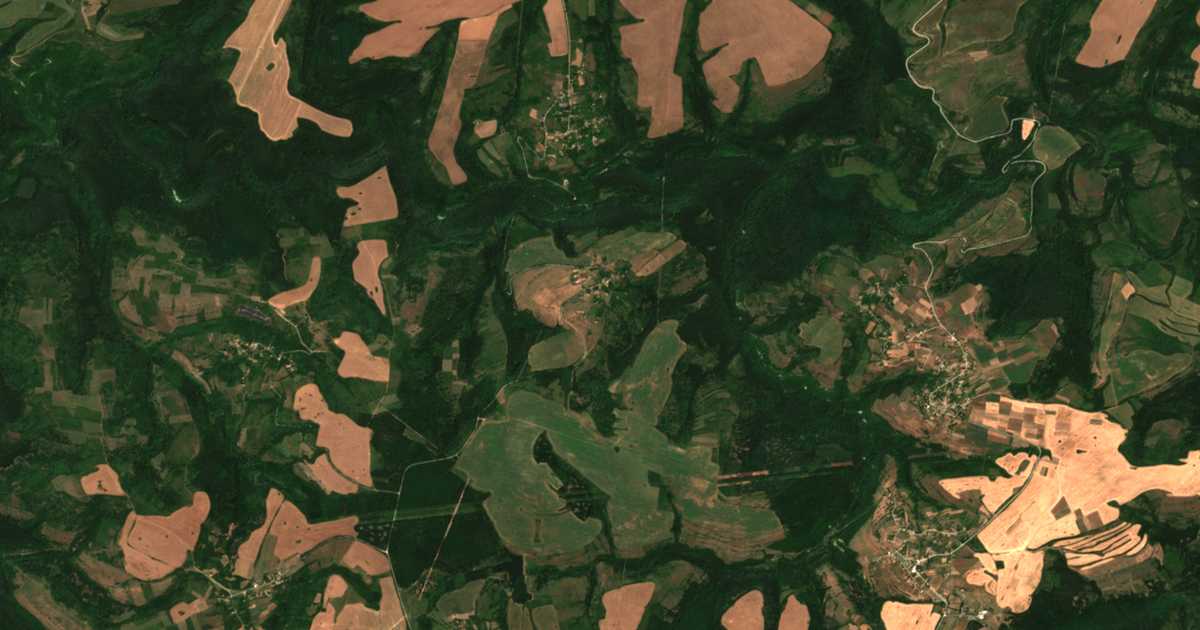 Carte satellite de Pirinets
