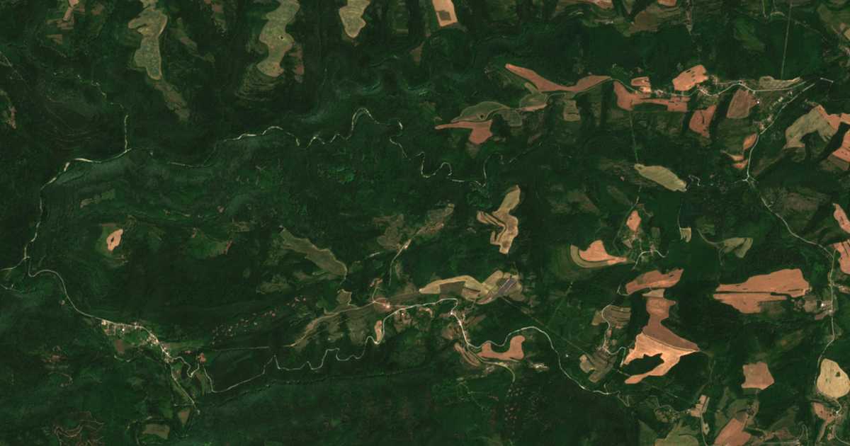Carte satellite de Yarebichno
