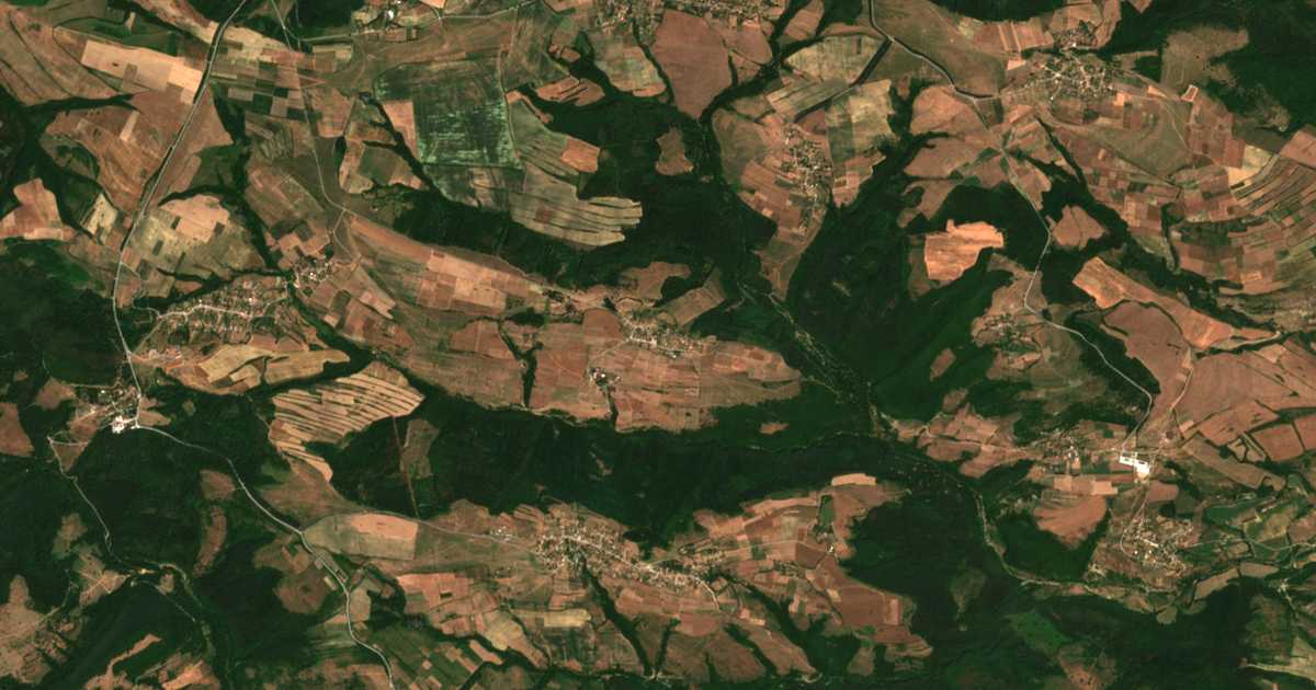 Carte satellite de Pǎrvan