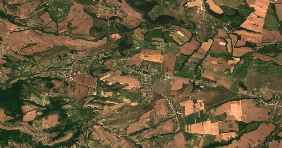 Carte satellite de Vrani Kon