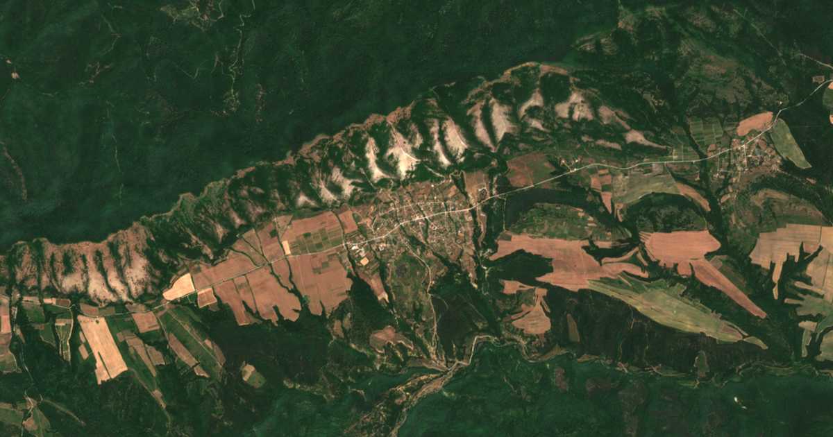 Carte satellite de Golica