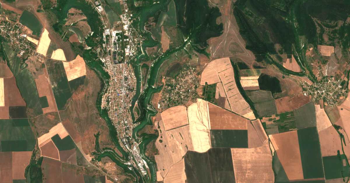 Carte satellite de Dobrina