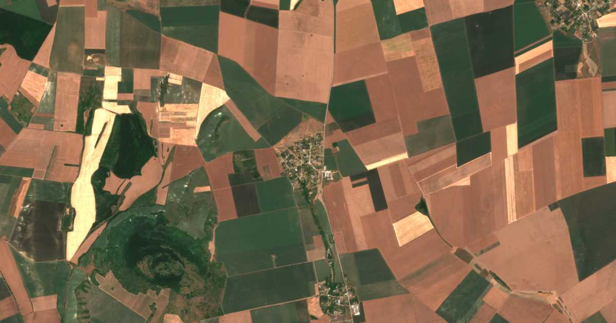 Carte satellite de Momchilovo