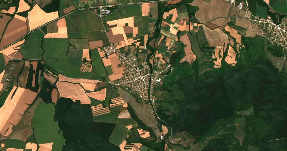 Carte satellite de Džuljunica