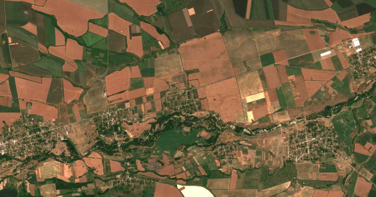 Carte satellite de Dinkovo