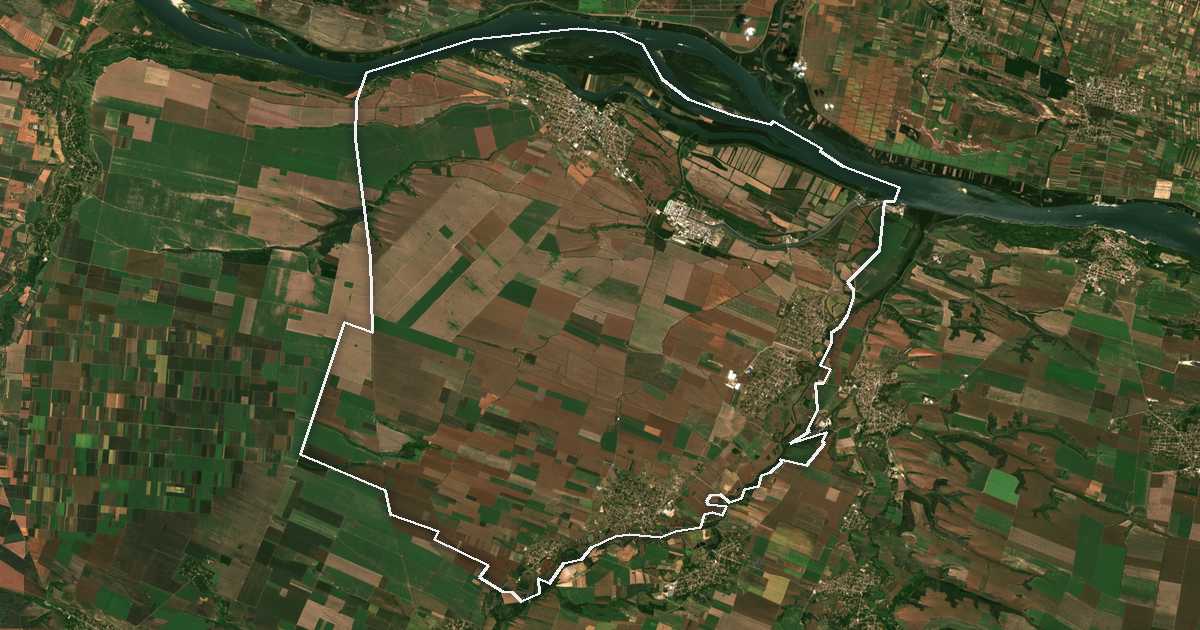 Image satellite avec la limite tracée: Kozlodouy