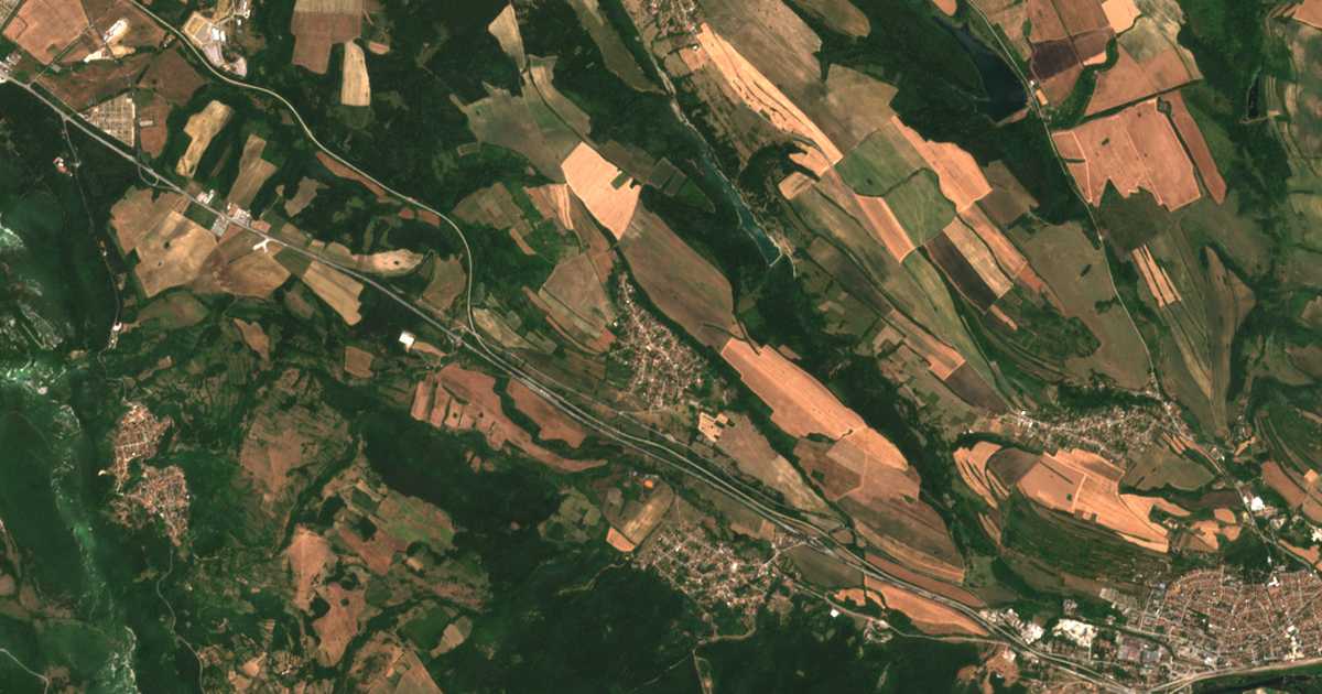 Carte satellite de Ruska Bela