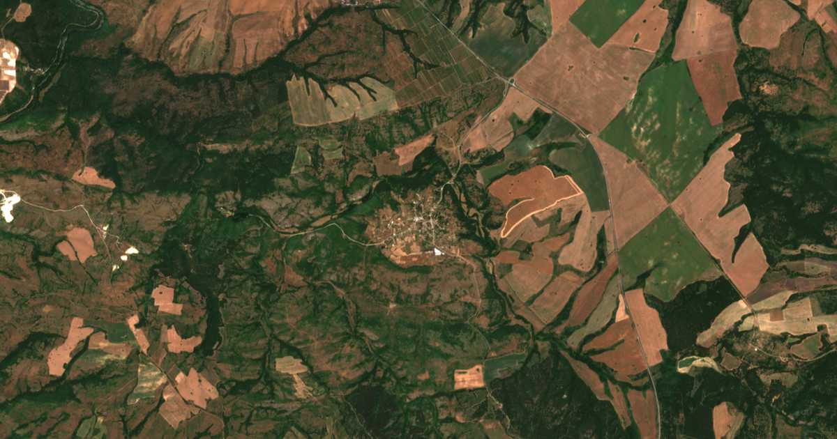 Carte satellite de Melnica
