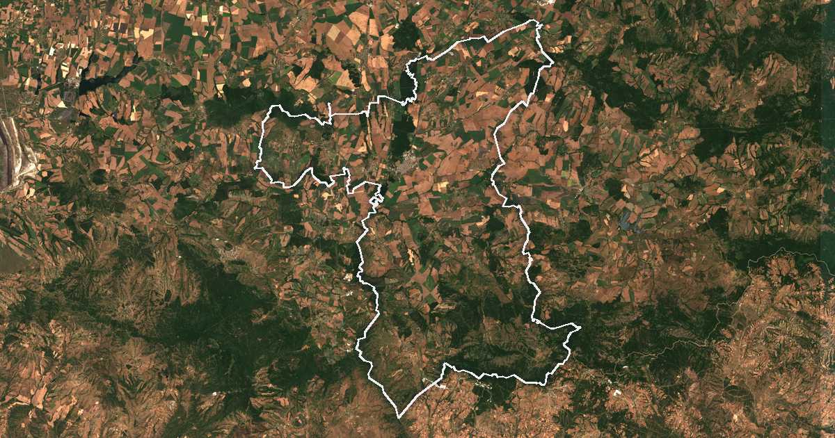 Image satellite avec la limite tracée: Elkhovo