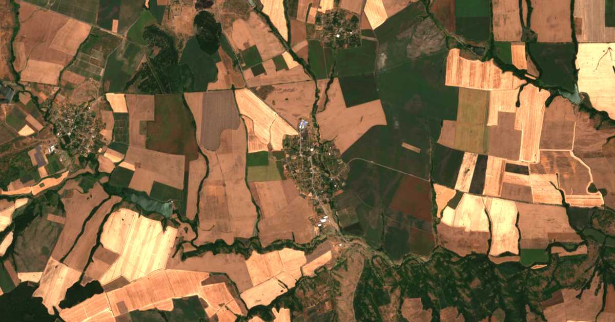 Carte satellite de Pǎrvenec
