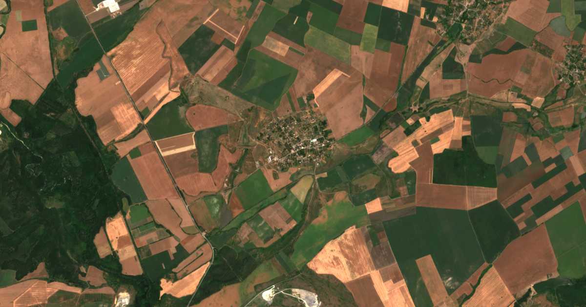 Carte satellite de Karavelovo