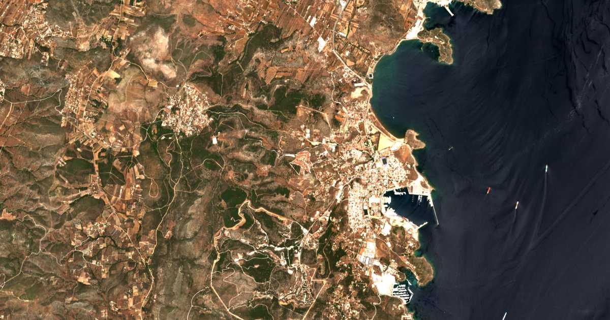 Carte satellite de Ergatikés Katoikíes - Ágios Ioánnis Róssos