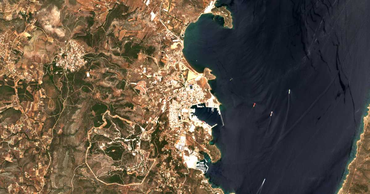 Carte satellite de Lávrio