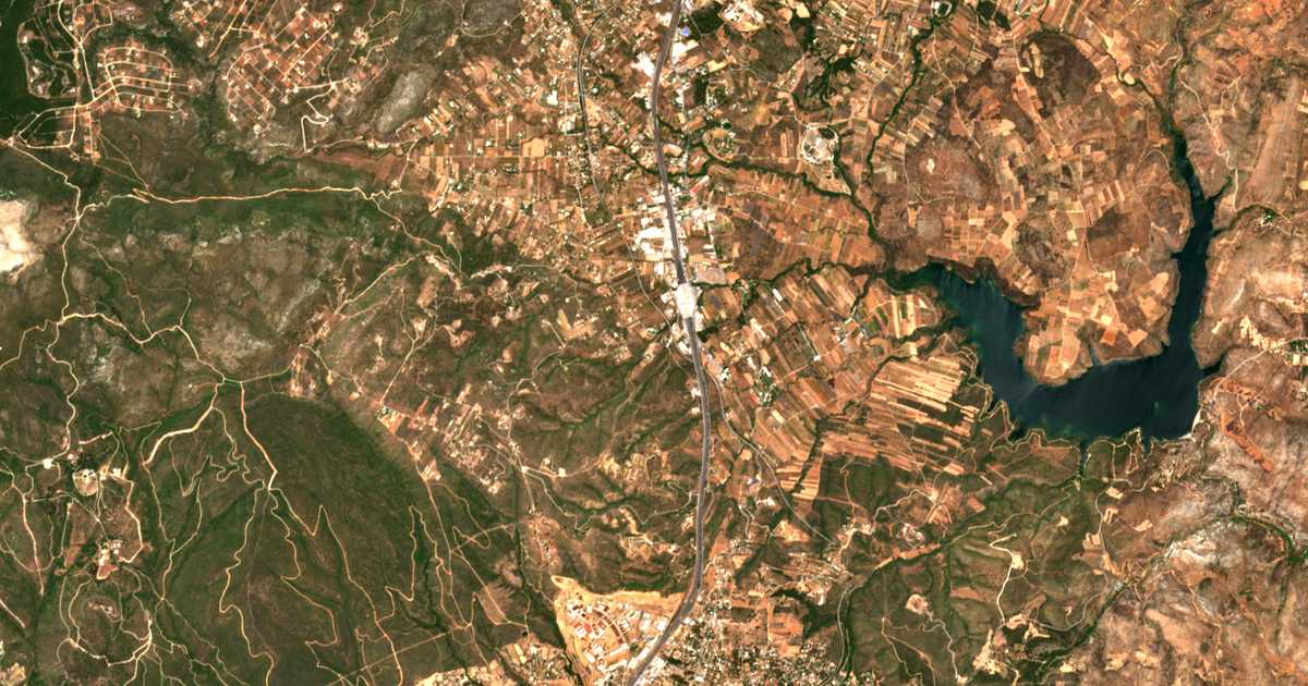 Carte satellite de Kosmothéa