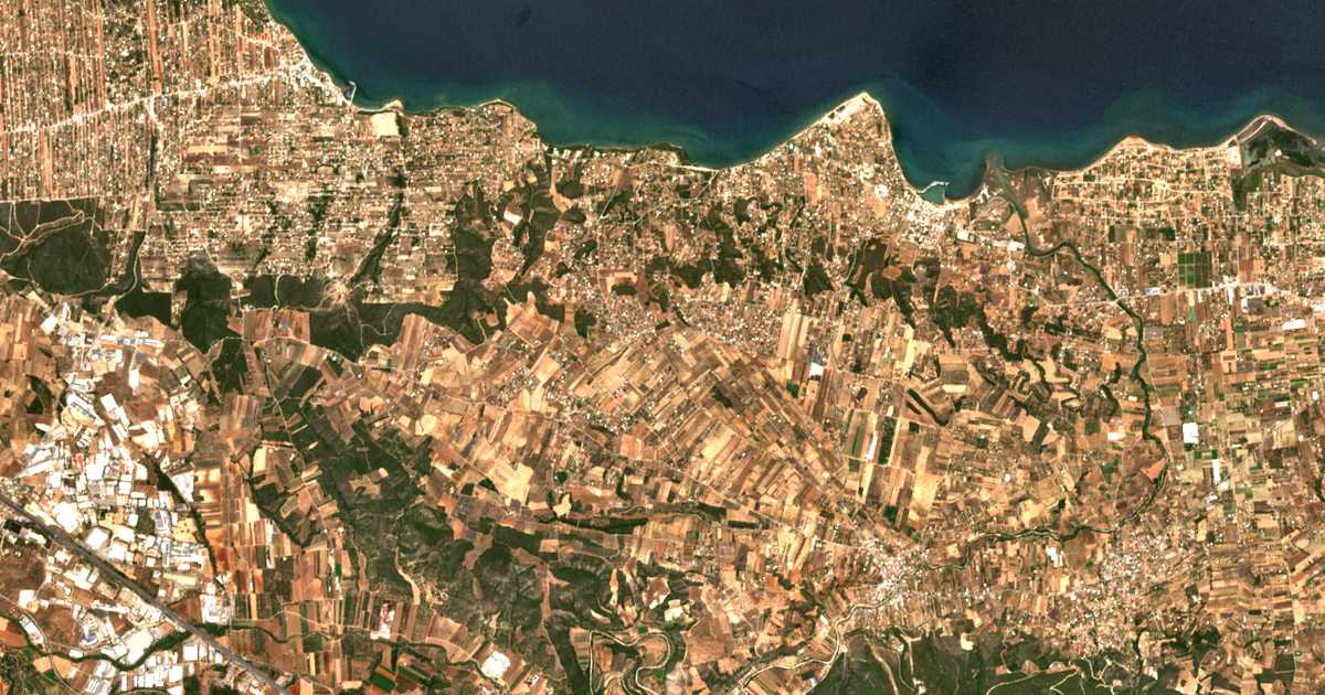 Carte satellite de Pefkiás