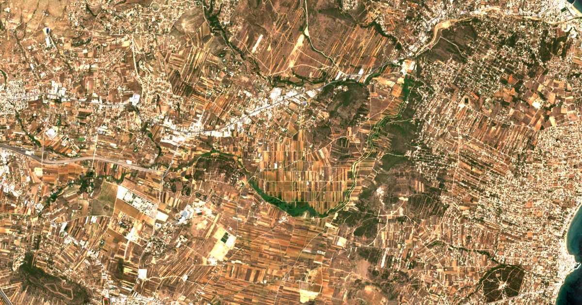 Carte satellite de Ímeros Péfkos