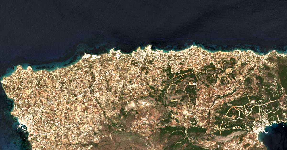Carte satellite de Vathý