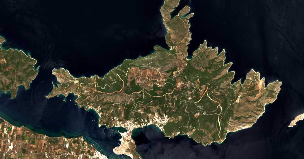 Carte satellite de Ágios Nektários