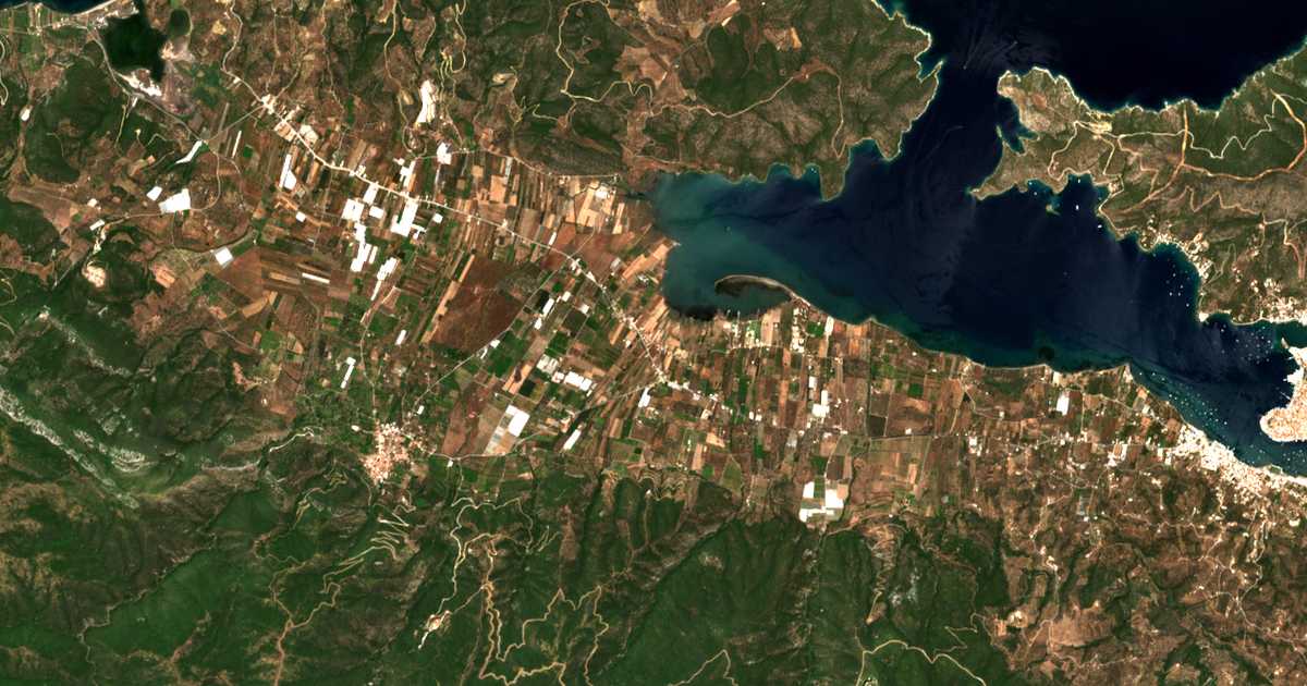 Carte satellite de Ágios Geórgios