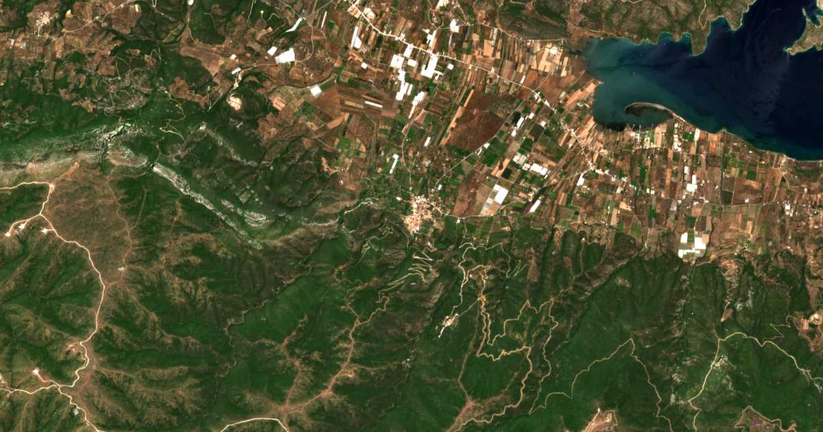 Carte satellite de Trézène