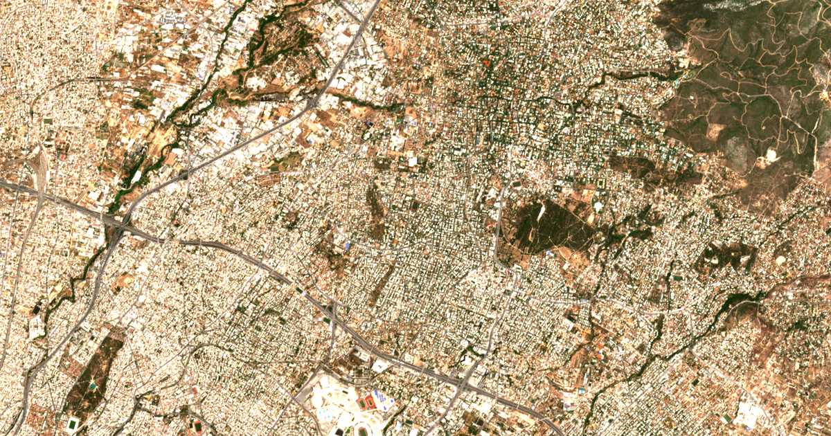 Carte satellite de Péfki