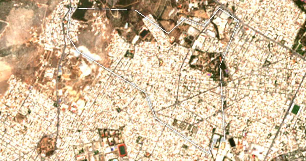 Image satellite avec la limite tracée: Agía Varvára