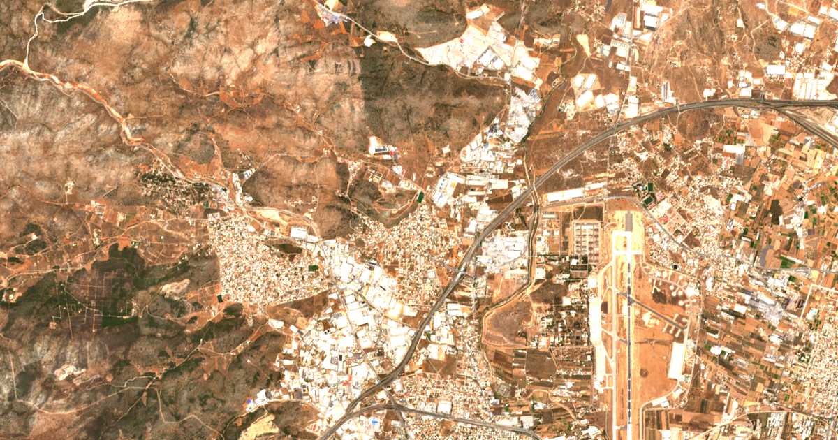 Carte satellite de Magoúla
