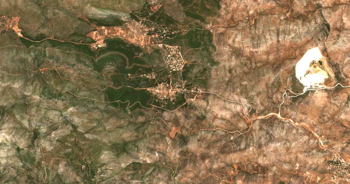Carte satellite de Ágios Sotír