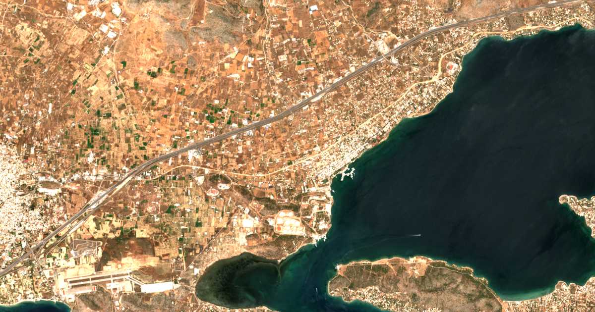 Carte satellite de Koumíntri