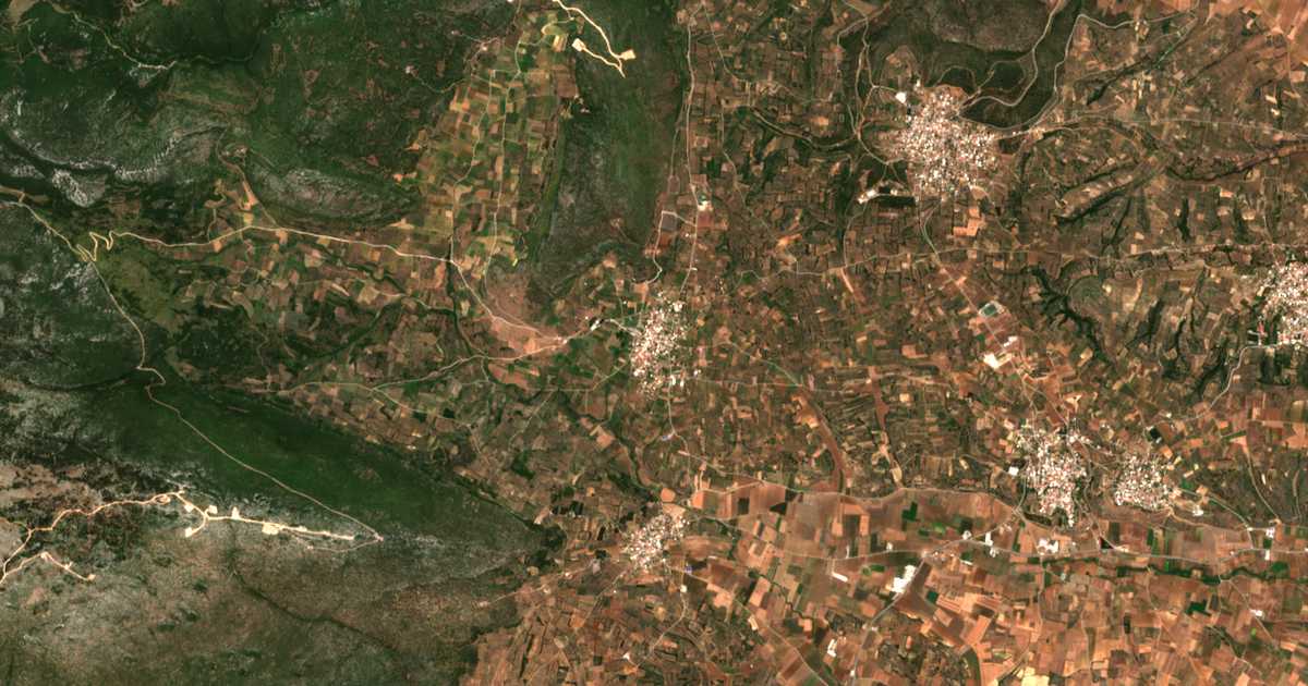 Carte satellite de Áskri
