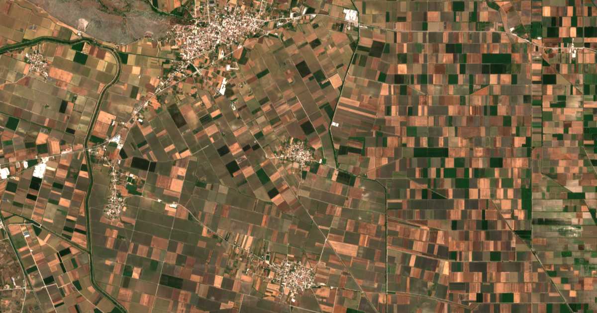 Carte satellite de Karyá