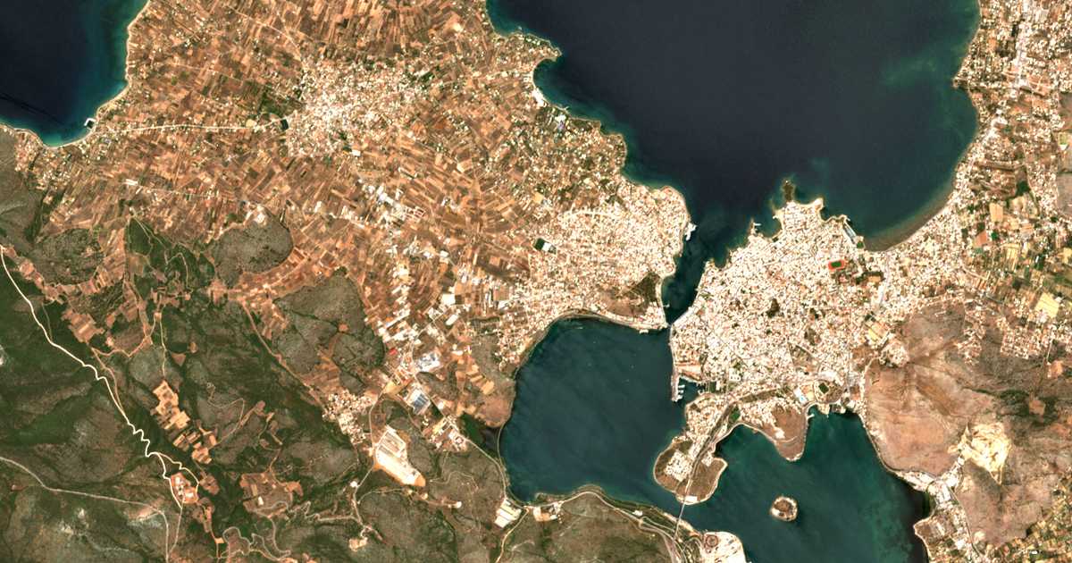 Carte satellite de Xiróvrysi