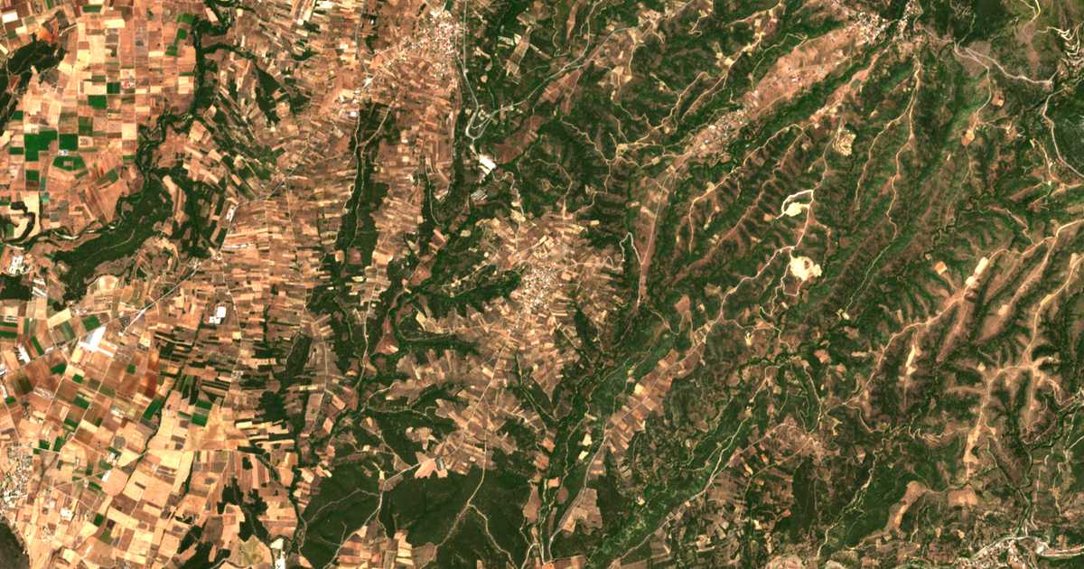 Carte satellite de Amfithéa