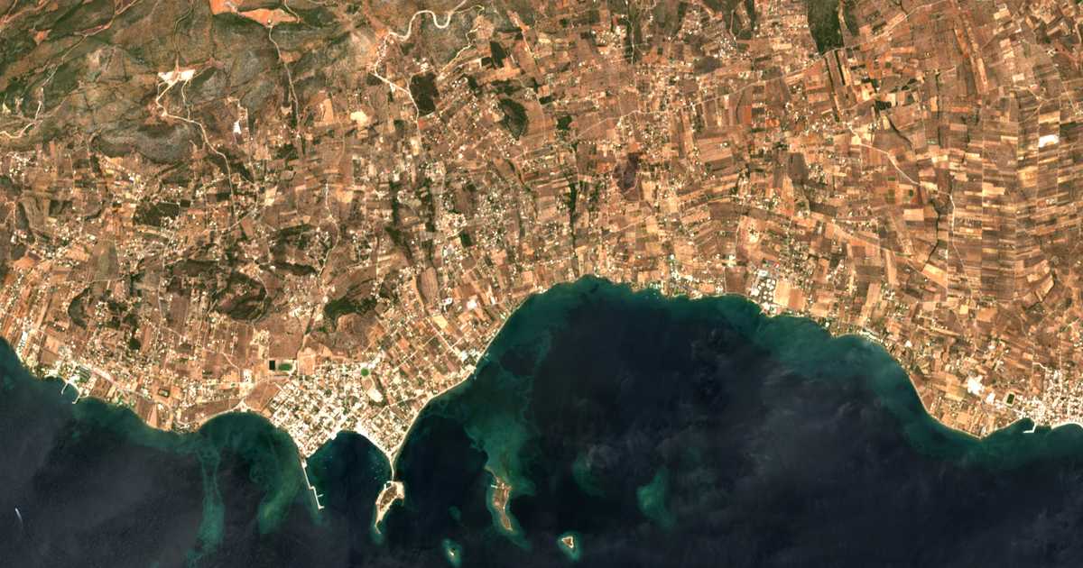 Carte satellite de Magoúla