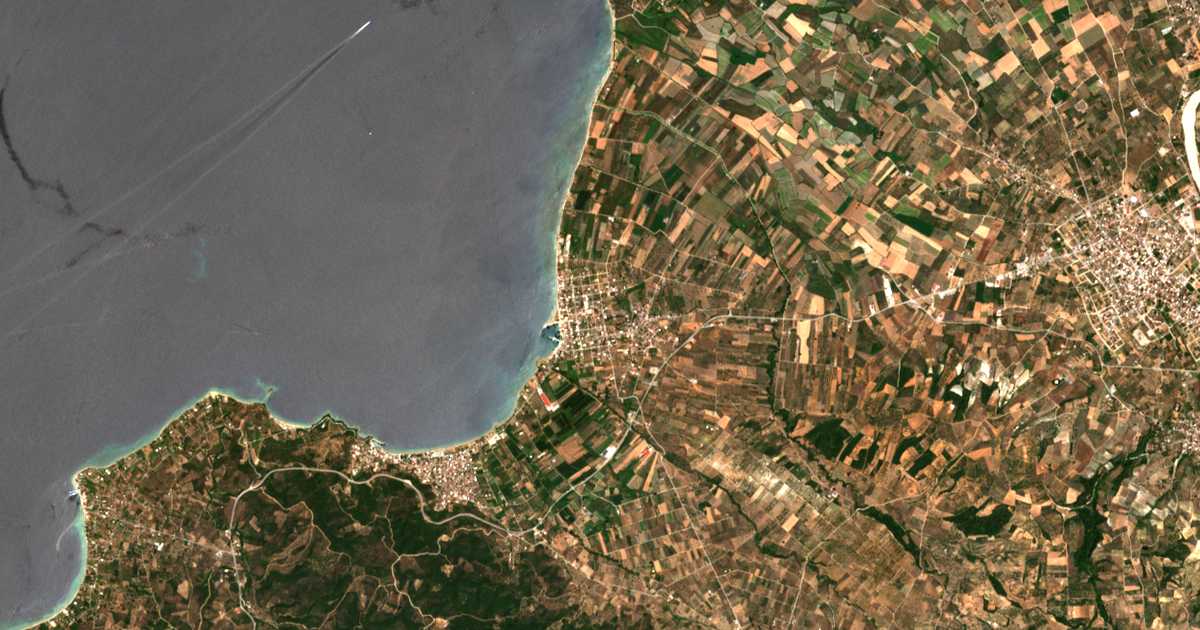 Carte satellite de Oraioi