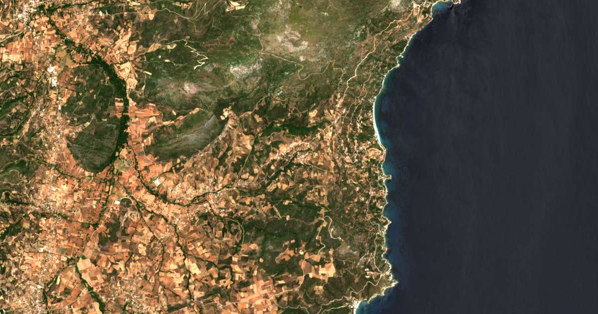 Carte satellite de Achladerí