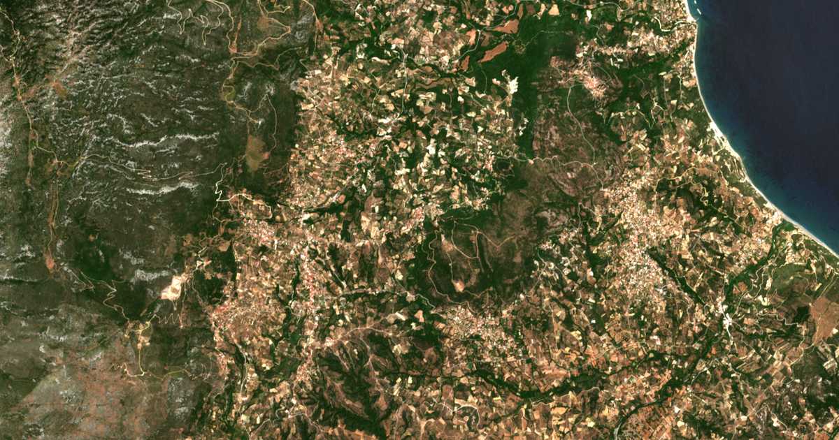 Carte satellite de Áno Kouroúnion